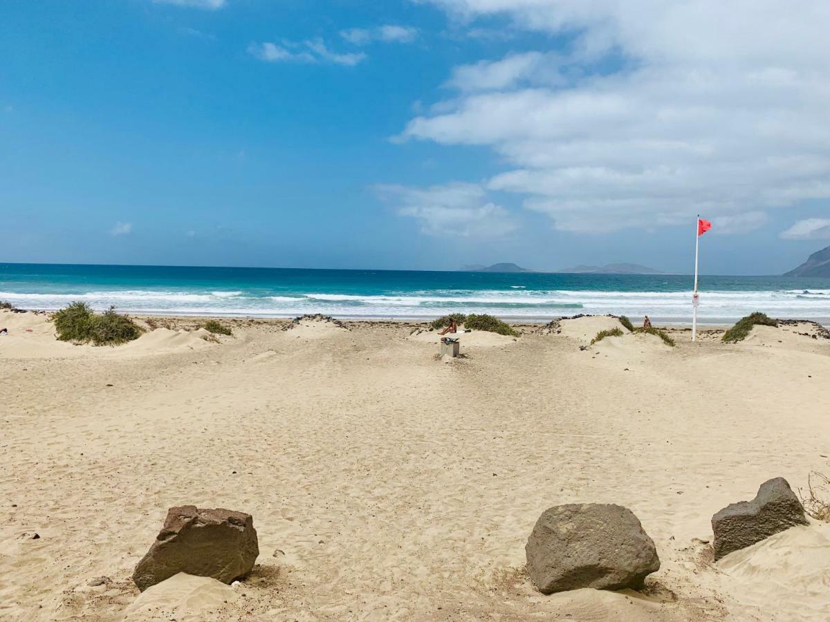 Fcg20, Famara Beach المظهر الخارجي الصورة